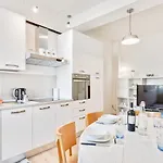 Ariediparma *